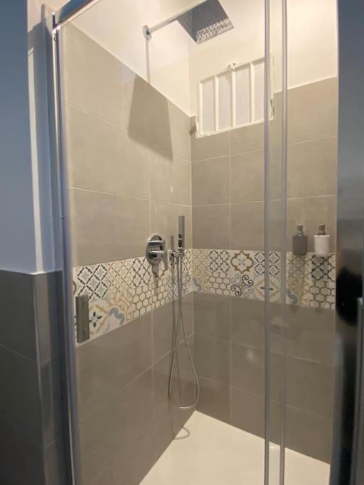 Lm Tortona House Apartment Milan Bagian luar foto