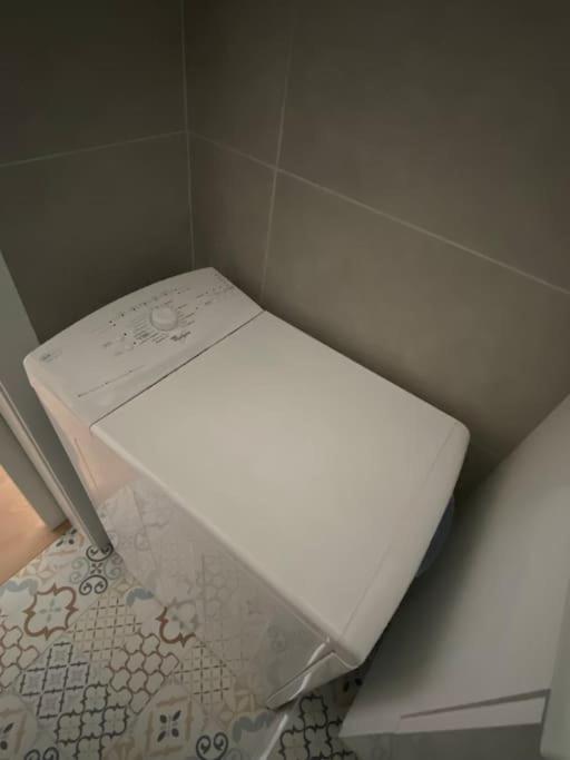 Lm Tortona House Apartment Milan Bagian luar foto